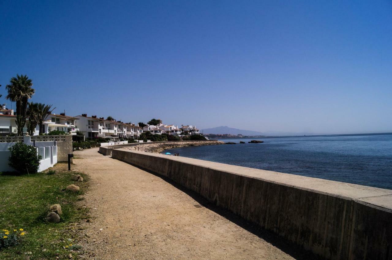 Beach-Front Bahia Dorada Estepona Eksteriør billede